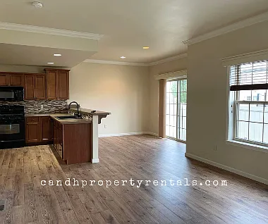 1650 Inverness Dr #12 — Photo 5
