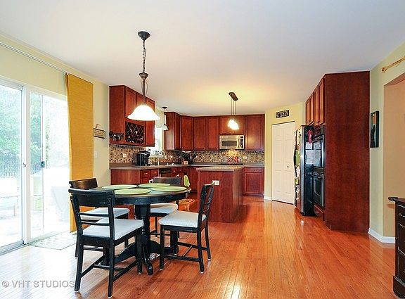 4th image of 17003 Hedgewood Ct