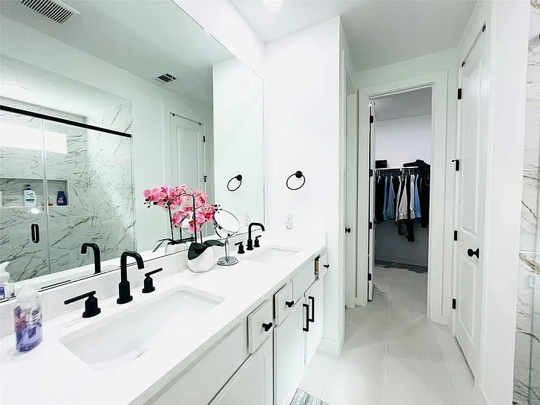 27039 Flower Isle Ln — Photo 10