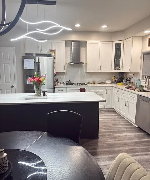 6704 Burnside Ln — Photo 33