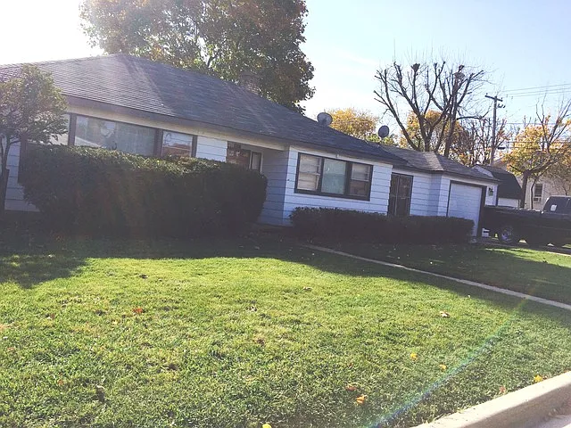 2601 W Ridgeland Ave photo 1