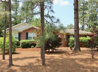 2445 Longleaf Dr W, Pinehurst, NC 28374