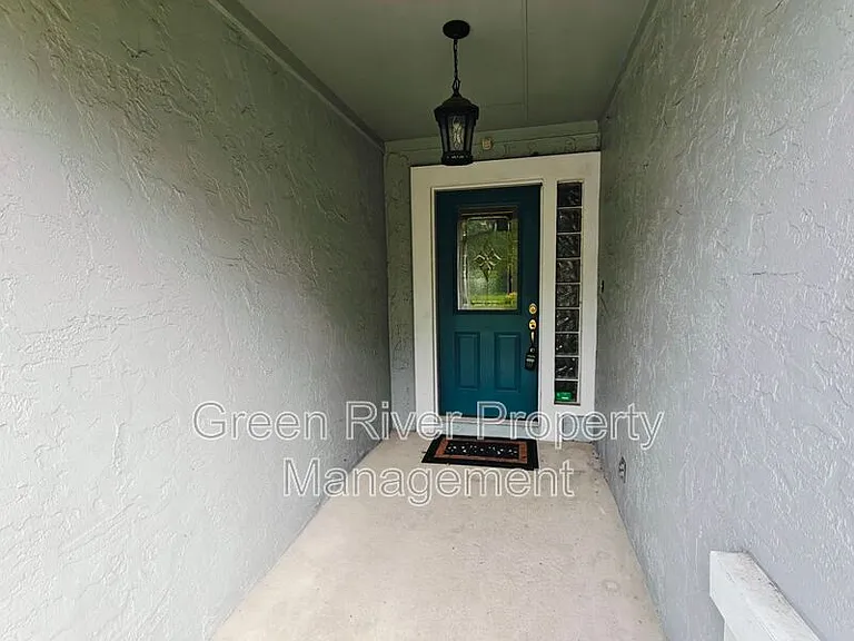 1845 Weston Cir — Photo 3