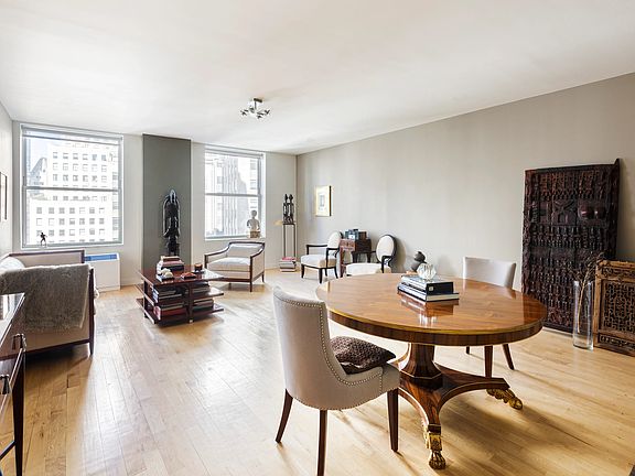 3rd image of 15 Broad St APT 2406