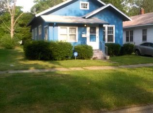 1068 Ogden Ave, Benton Harbor, MI 49022