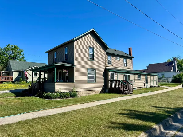 300 Park St, Grayling, MI 49738