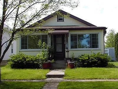 1210 3rd St photo 1