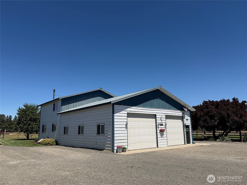 1st image of 2310 Umptanum Road