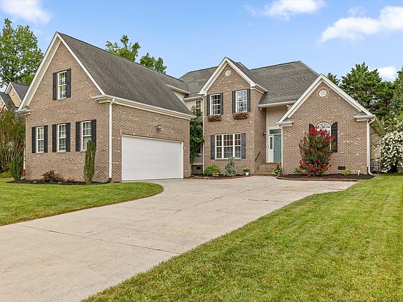 2nd image of 9859 Fieldcrest Dr