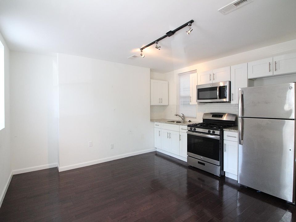 1st image of 2023 W Girard Ave