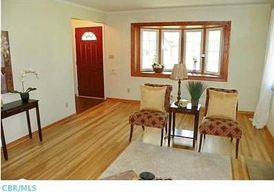 3rd image of 4308 Lawnview Dr