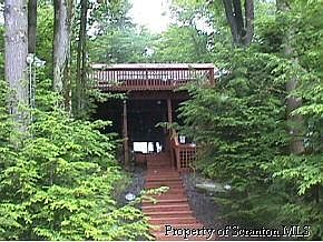 1st image of 570 Lakeview Dr E