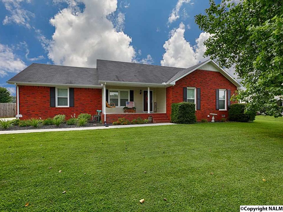 1st image of 120 Gerald Dr