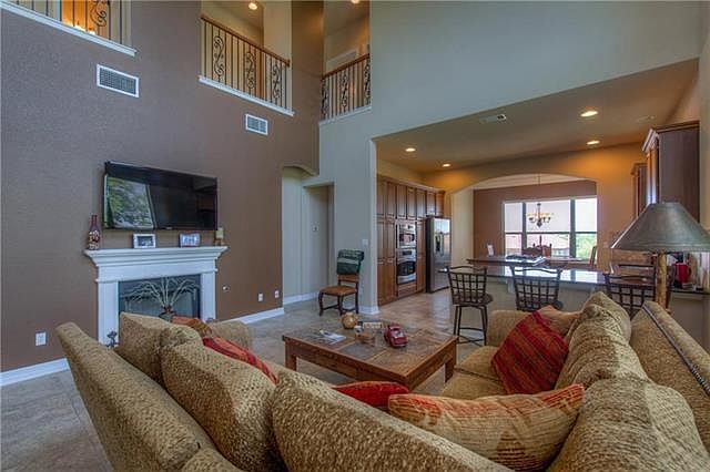 1st image of 161 Roberto Dr #14C
