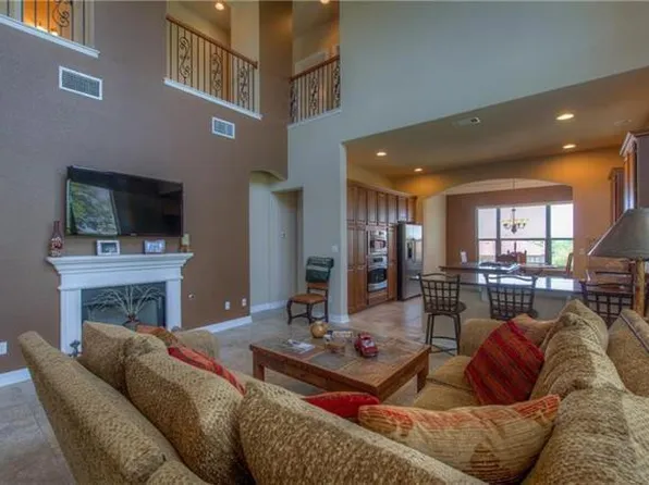 161 Roberto Dr #14C, Austin, TX 78734