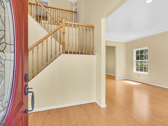3rd image of 43 Wexford Way