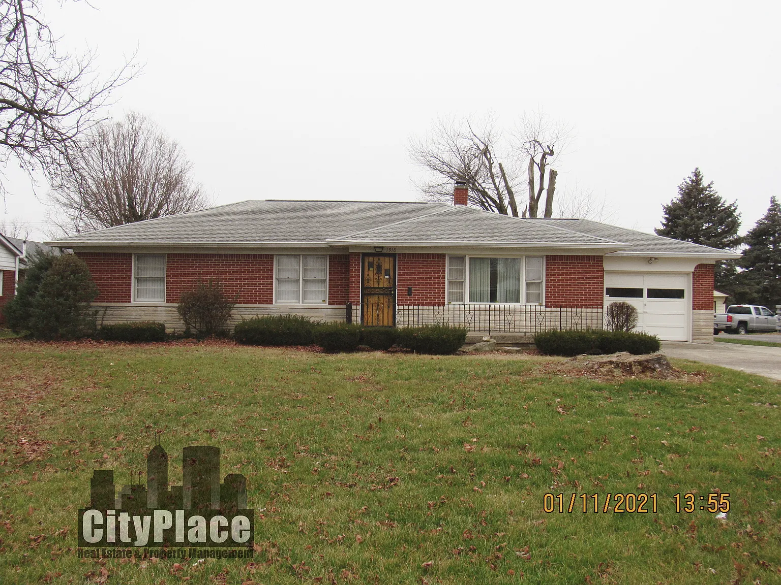 *Coming Soon* 1918 Cunningham Rd, Speedway, In 46224 — Photo 2