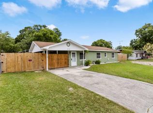 6318 Sweetwater Dr W, Lakeland, FL 33811