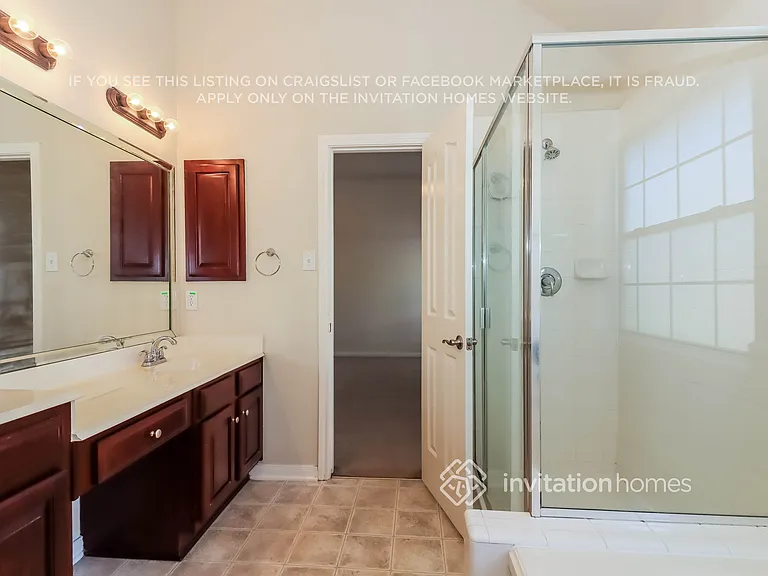 383 Hyland Ln — Photo 11