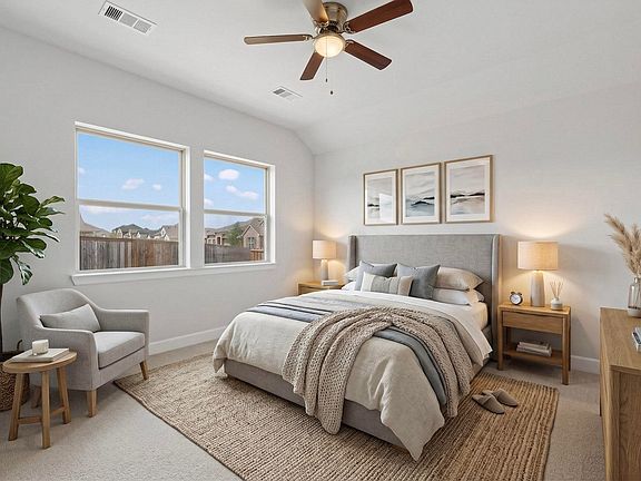 2nd image of 1805 Arbor Dr