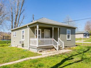 9800 Keys Ferry Rd, Fairdale, KY 40118