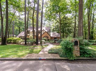 2410 Lake Village Dr, Humble, TX 77339