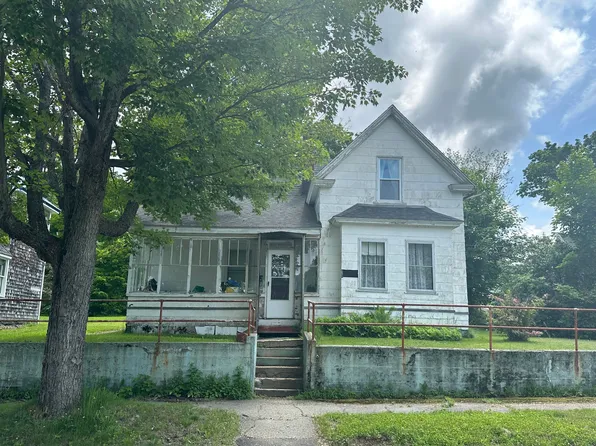 76 Elm Street, Millinocket, ME 04462