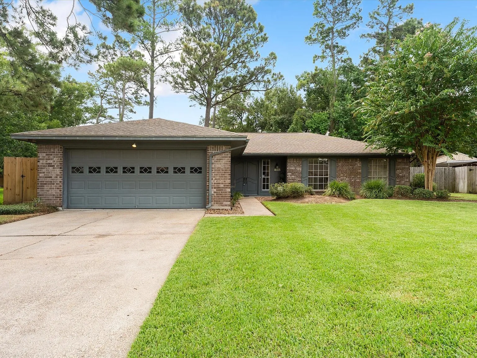 4 bed, 2.0 bath, 1794 sqft, $2,200 — Photo 4