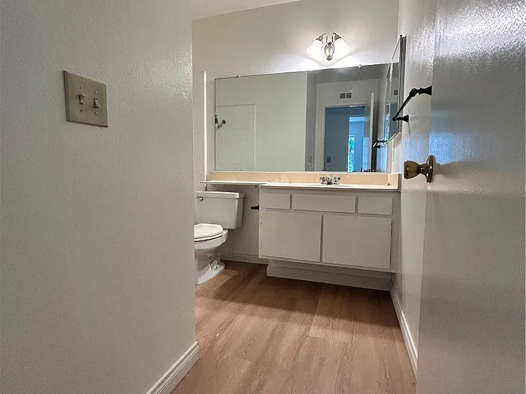 5011 Greencap Ave — Photo 11