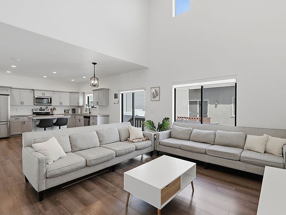 4th image of 7152 N Brook Rdg