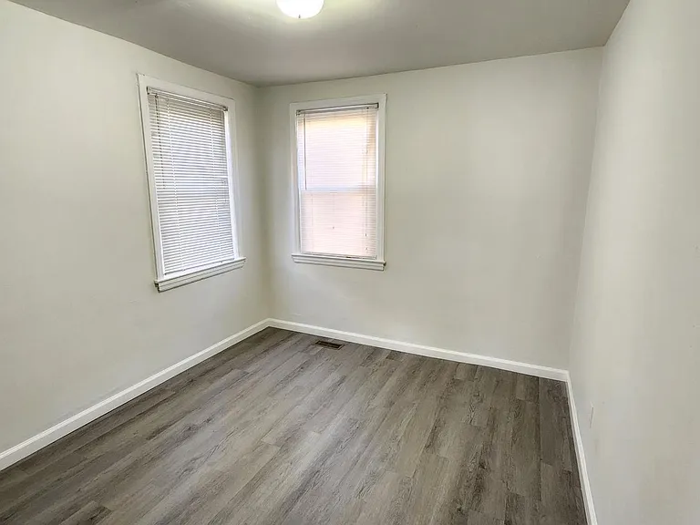 4518 Fairfax Rd — Photo 11