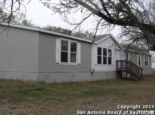 42 Indian Sunset Dr, Lytle, TX 78052