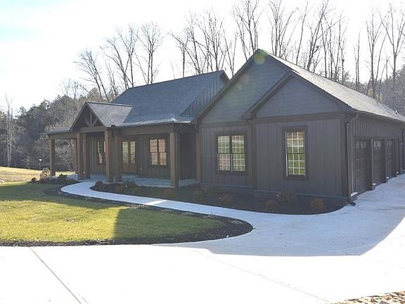 2nd image of 931 Madeline Way