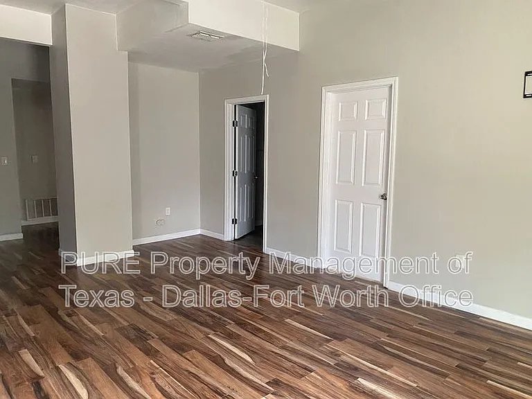 2932 Haynie St #B — Photo 6