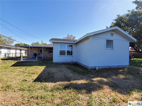 4th image of 2235 Leon Dr