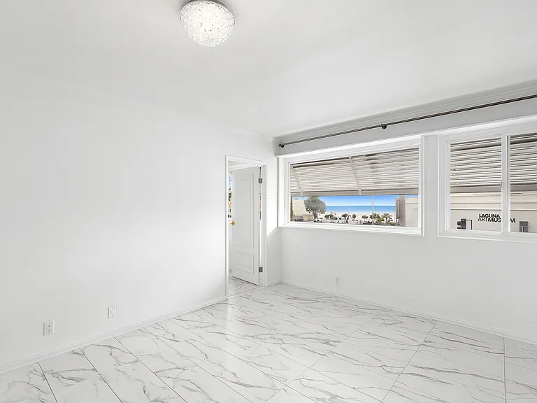 245 Aster St #7 — Photo 4