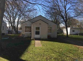 204 Union St, Alcester, SD 57001