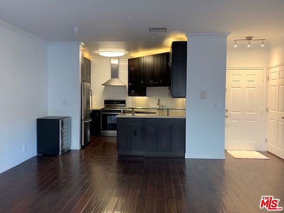 2nd image of 11822 Goshen Ave APT 201