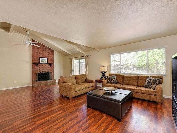 3rd image of 9025 Green River Way