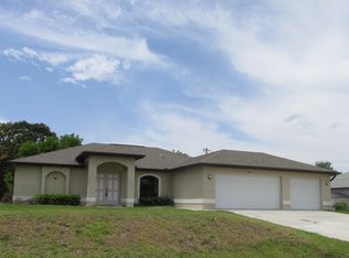 2726 SW 3rd Ave, Cape Coral, FL 33914