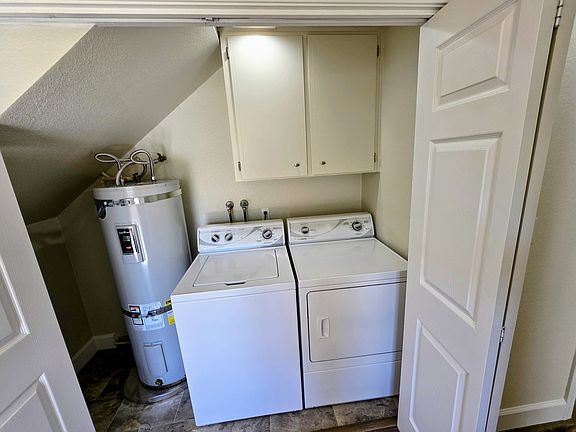 In Unit Washer and Dryer