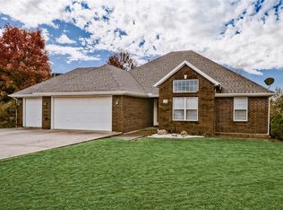 3 Paradise Pl, Bentonville, AR 72712