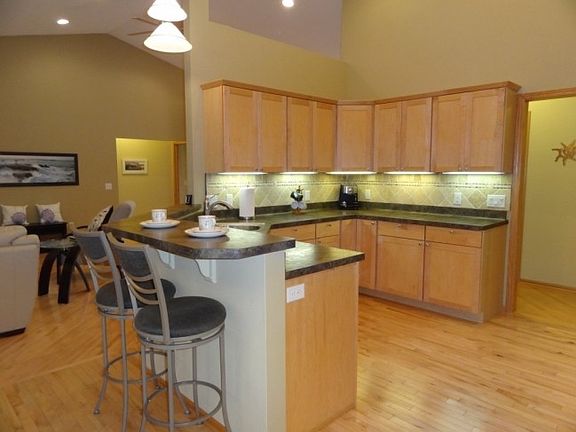 5th image of 3350 Autumn Ln