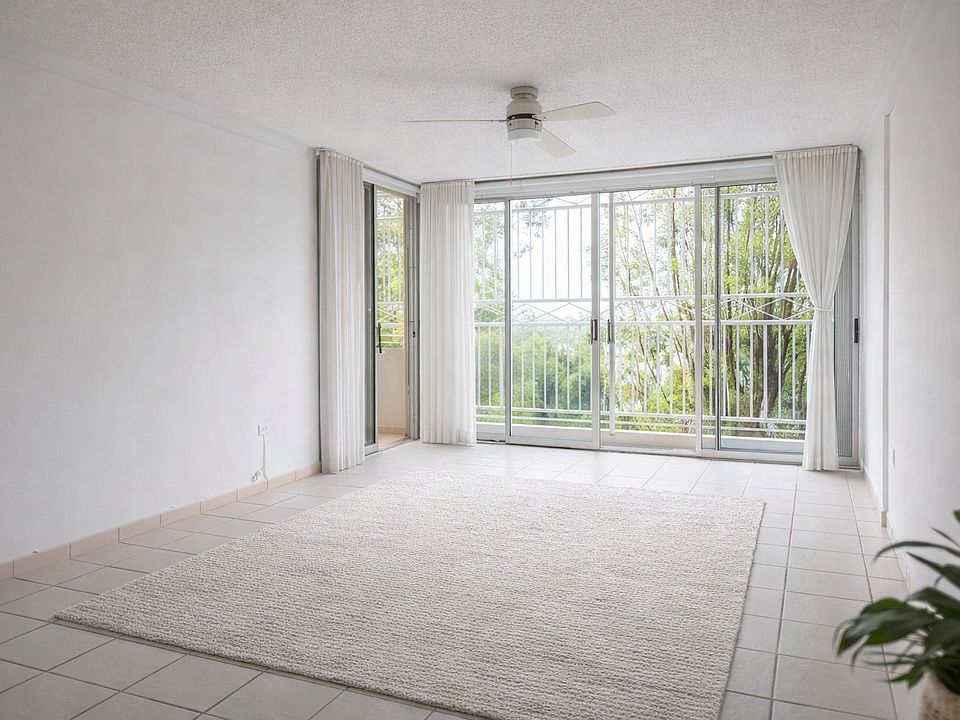 1st image of 40 Calle 10