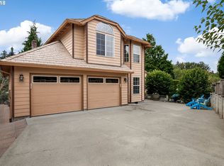 3945 SE Licyntra Ln, Milwaukie, OR