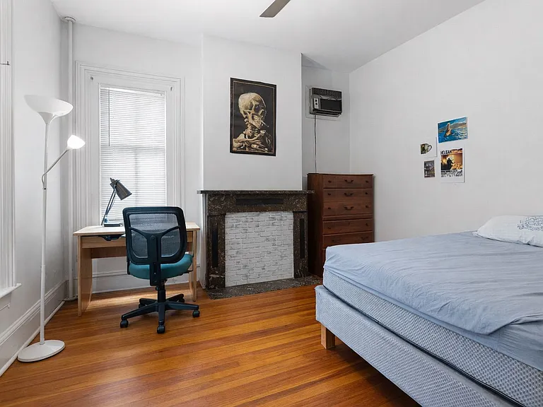 72 Walnut St #1 — Photo 11