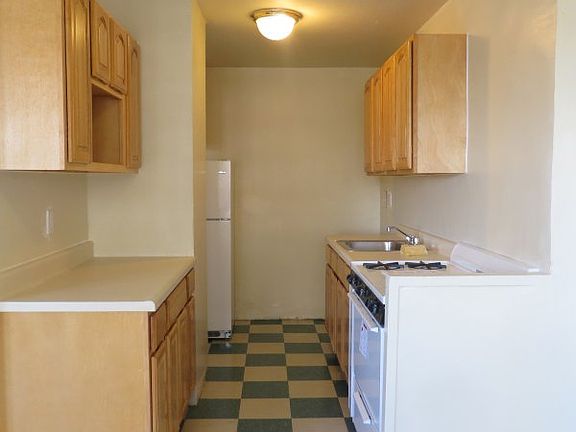5th image of 1365 Saint Nicholas Ave APT 24R