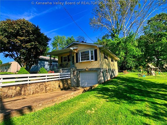 2nd image of 264 Staunton Ave