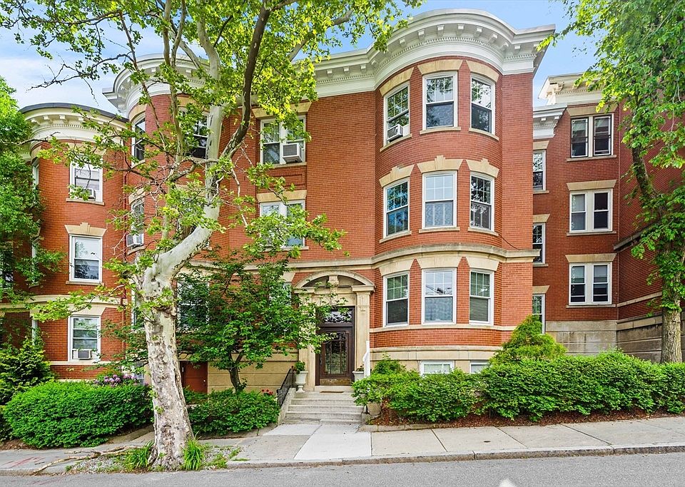 1st image of 231 Rawson Rd APT 4