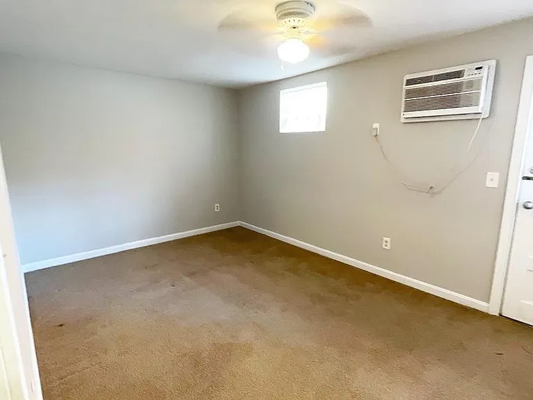 566 Lowell Ave — Photo 22